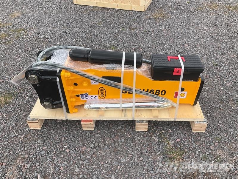 SDCH 680 Martillo Hidraulico (Sin Usar) / Hydrauli Hidrauliniai kūjai / Trupintuvai