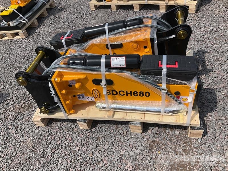 SDCH 680 Martillo Hidraulico (Sin Usar) / Hydrauli Hammers / Breakers