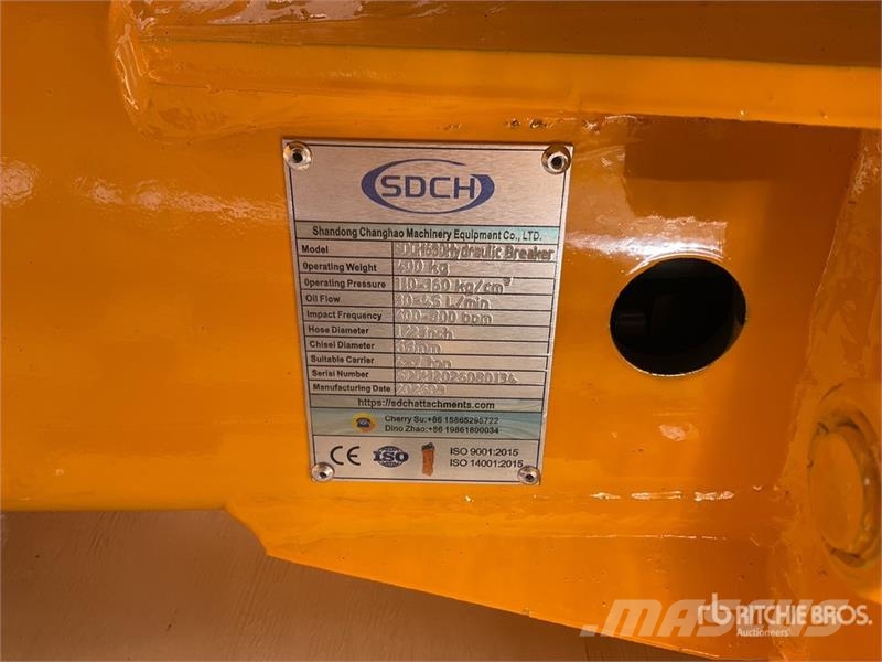 SDCH 680 Martillo Hidraulico (Sin Usar) / Hydrauli Hammers / Breakers