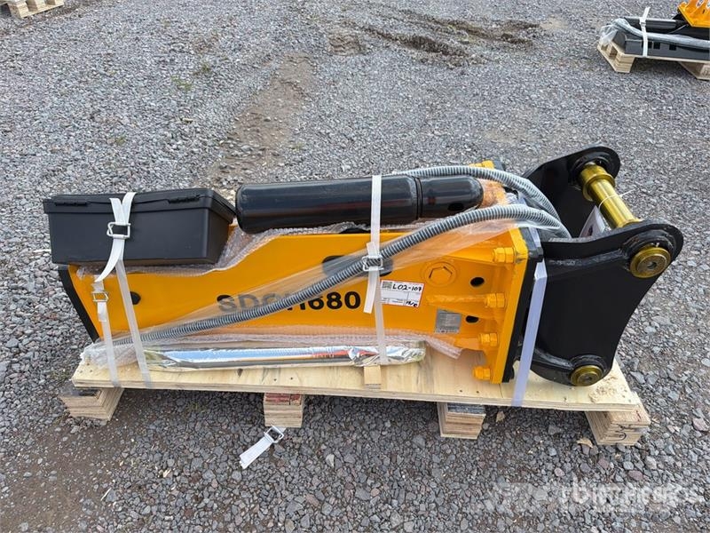 SDCH 680 Martillo Hidraulico (Sin Usar) / Hydrauli Hammers / Breakers