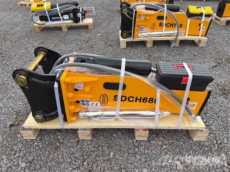 SDCH 680 Martillo Hidraulico (Sin Usar) / Hydrauli Hammers / Breakers