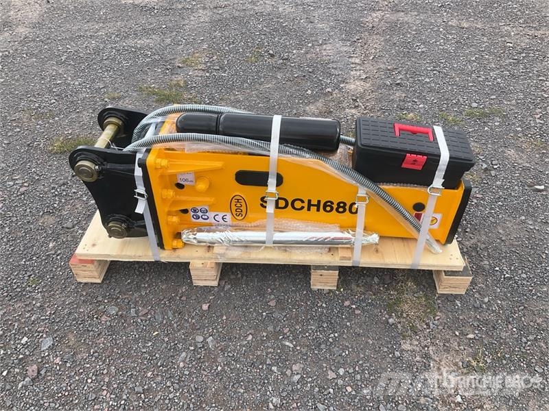  SDCH 680 Martillo Hidraulico (Sin Usar) / Hydrauli مطارق / كسارات