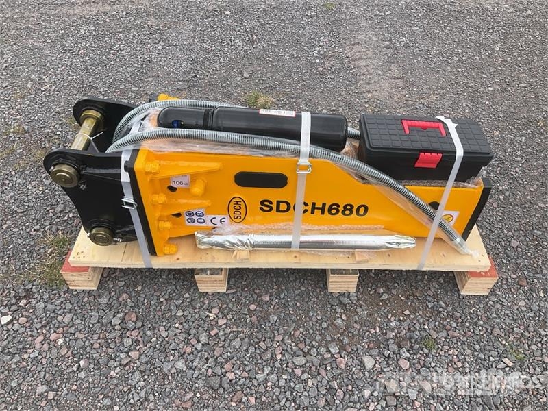  SDCH 680 Martillo Hidraulico (Sin Usar) / Hydrauli مطارق / كسارات