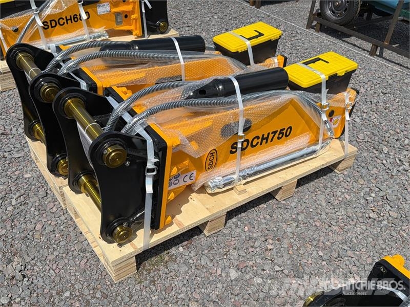 SDCH 750 Martillo Hidraulico (Sin Usar) / Hydrauli Hammers / Breakers