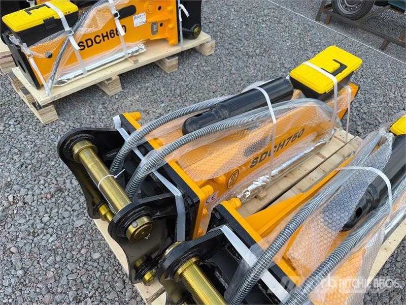 SDCH 750 Martillo Hidraulico (Sin Usar) / Hydrauli Hammers / Breakers