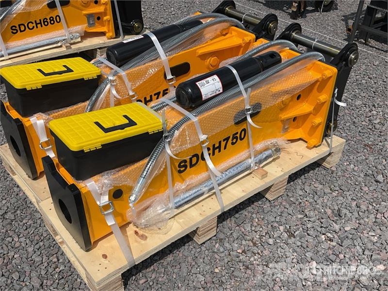 SDCH 750 Martillo Hidraulico (Sin Usar) / Hydrauli Hammers / Breakers