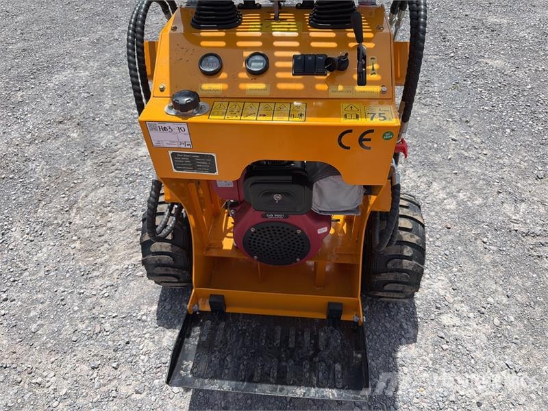  SDLOOL 323TDZ Mini Minicargador (Sin Usar) / Skid  لوادر انزلاقية التوجيه