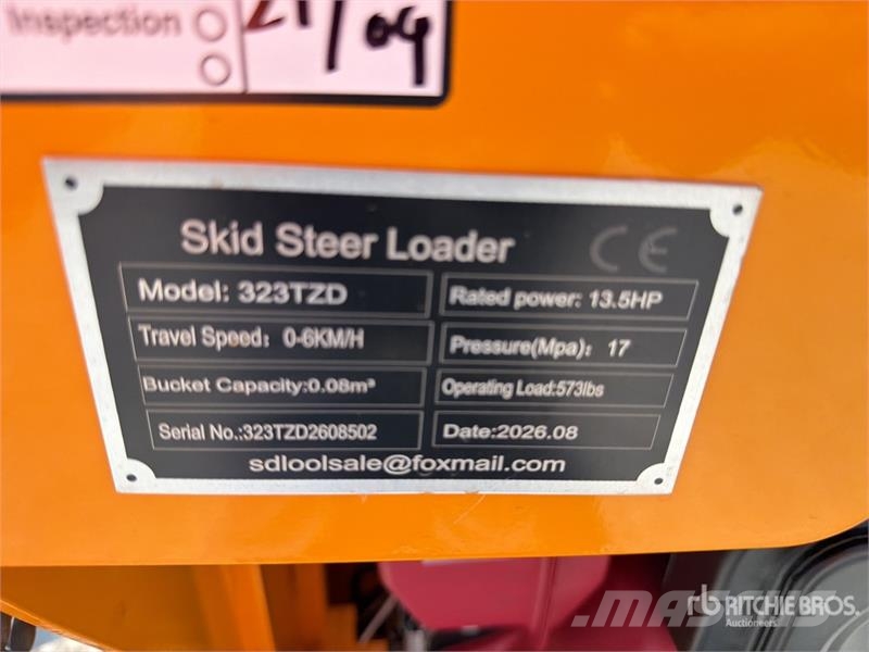  SDLOOL 323TDZ Mini Minicargador (Sin Usar) / Skid  لوادر انزلاقية التوجيه