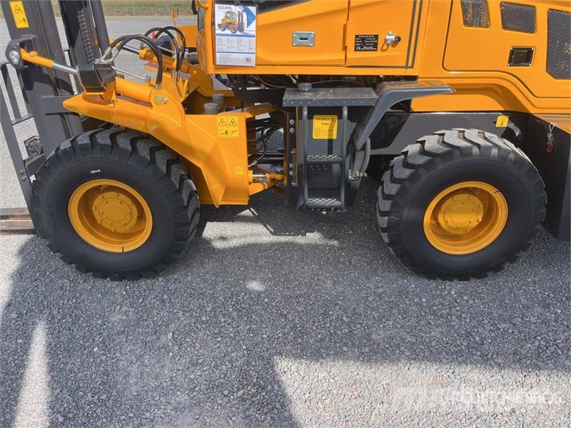 SDLOOL 35 7700 lb 4x4 Montacargas Todo Terreno (Si Maastikutõstukid
