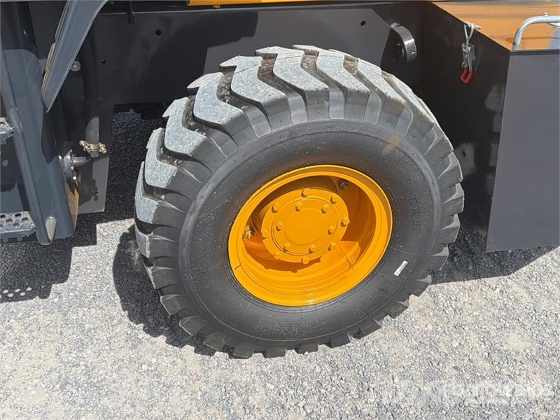  SDLOOL 35 7700 lb 4x4 Montacargas Todo Terreno (Si Terenski viličar