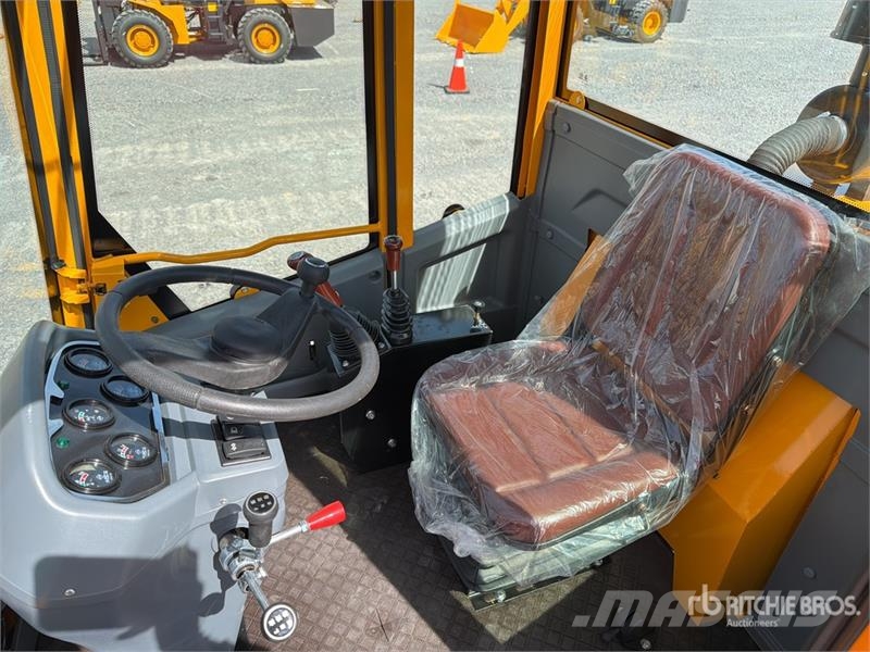 SDLOOL 35 7700 lb 4x4 Montacargas Todo Terreno (Si Terenski viličar