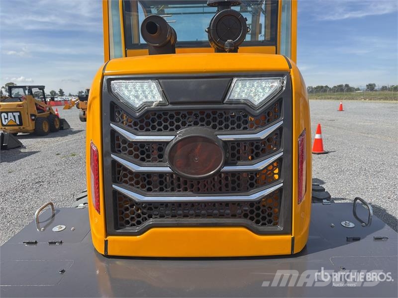  SDLOOL 35 7700 lb 4x4 Montacargas Todo Terreno (Si Terenski viličar
