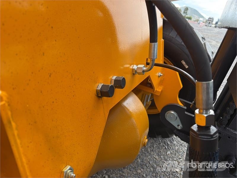 SDLOOL 35 7700 lb 4x4 Montacargas Todo Terreno (Si Terenski viličar