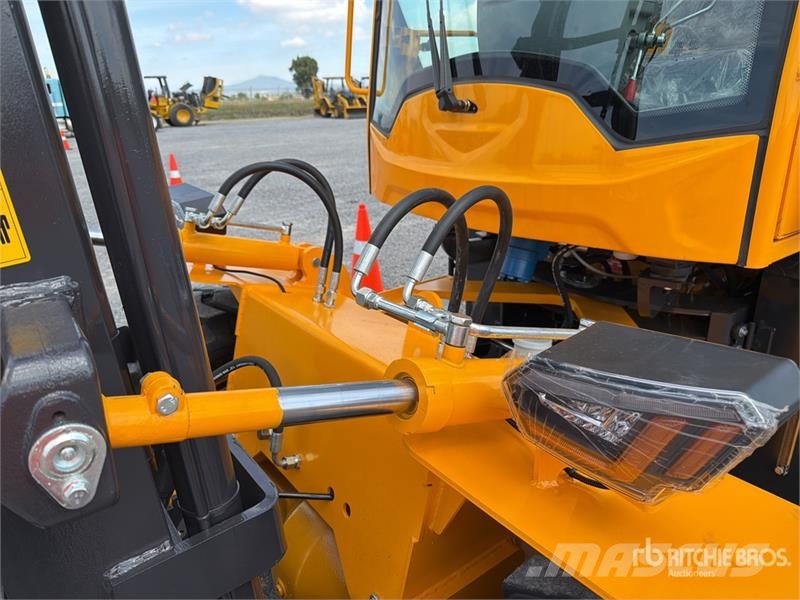 SDLOOL 35 7700 lb 4x4 Montacargas Todo Terreno (Si Terenski viličar