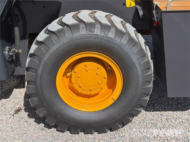 SDLOOL 35 7700 lb 4x4 Montacargas Todo Terreno (Si Terenski viličar