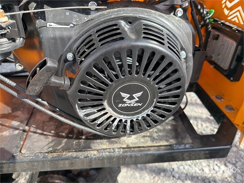  SDLOOL J1500 Mini Crawler Mini Volteo sobre Orugas عربات نقل قلابة للمواقع