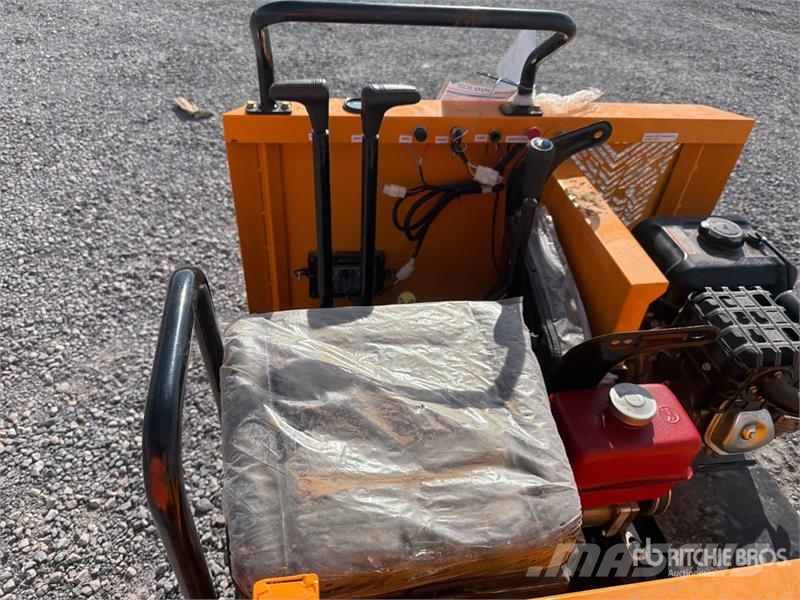  SDLOOL J1500 Mini Crawler Mini Volteo sobre Orugas عربات نقل قلابة للمواقع