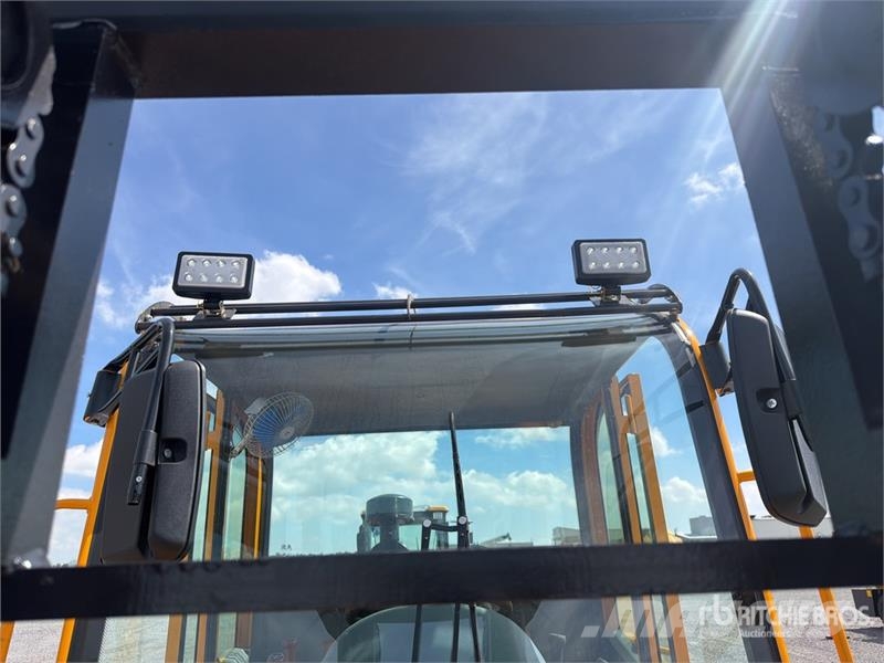 SDLOOL SL-35 7700 lb 4x4 Montacargas Todo Terreno Terenski viličar