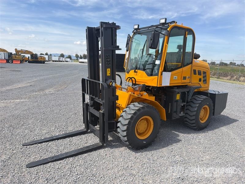 SDLOOL SL-35 7700 lb 4x4 Montacargas Todo Terreno Terenski viličar