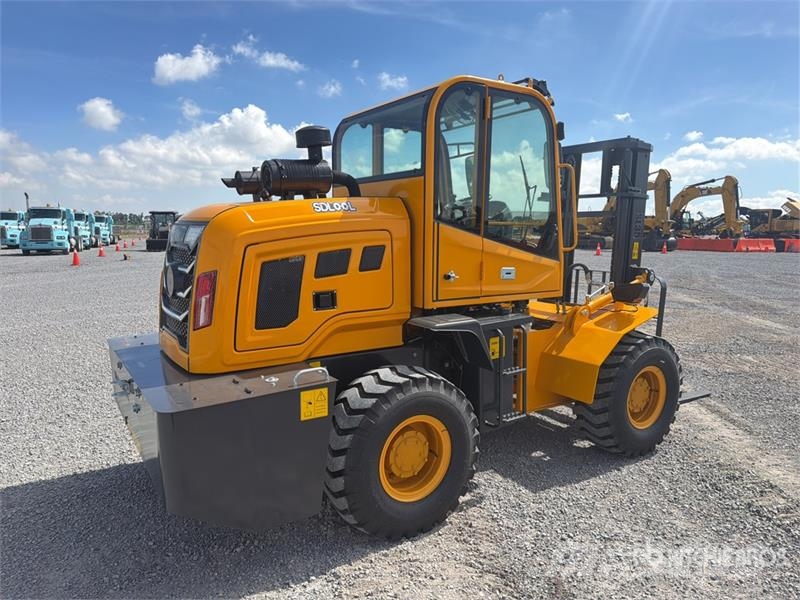 SDLOOL SL-35 7700 lb 4x4 Montacargas Todo Terreno Terenski viličar