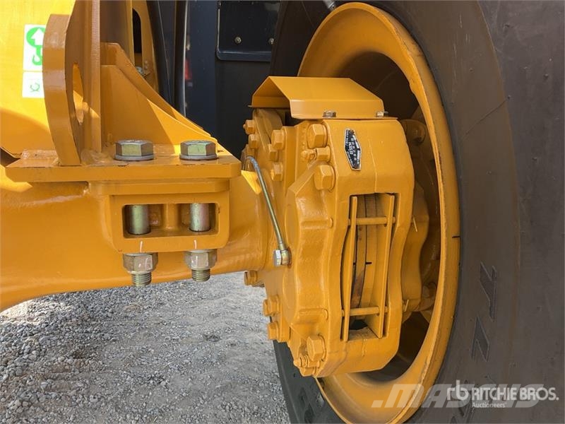 SEM 655D Rataslaadurid