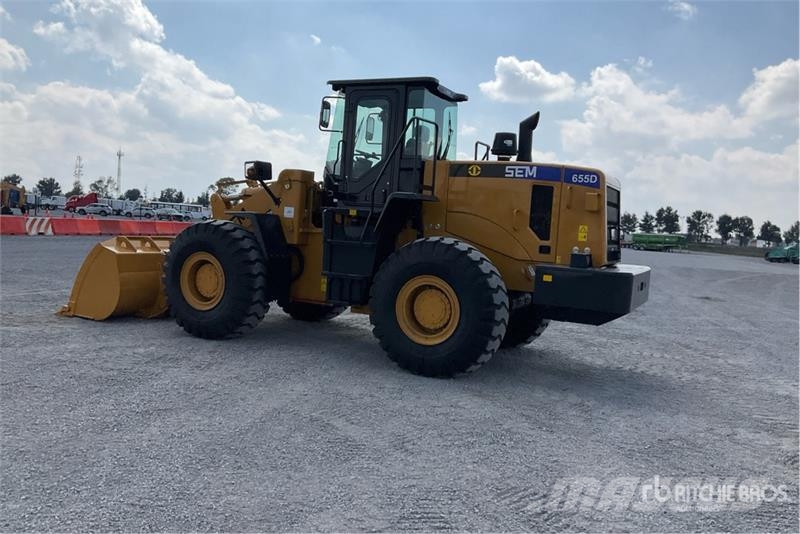 SEM 655D Rataslaadurid