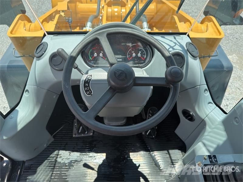SEM 655D Cargador sobre Neumaticos (Sin Usar) / Wheel Kolové nakladače