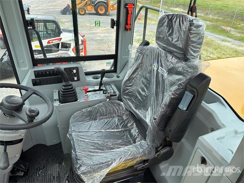 SEM 655D Cargador sobre Neumaticos (Sin Usar) / Wheel Wheel loaders