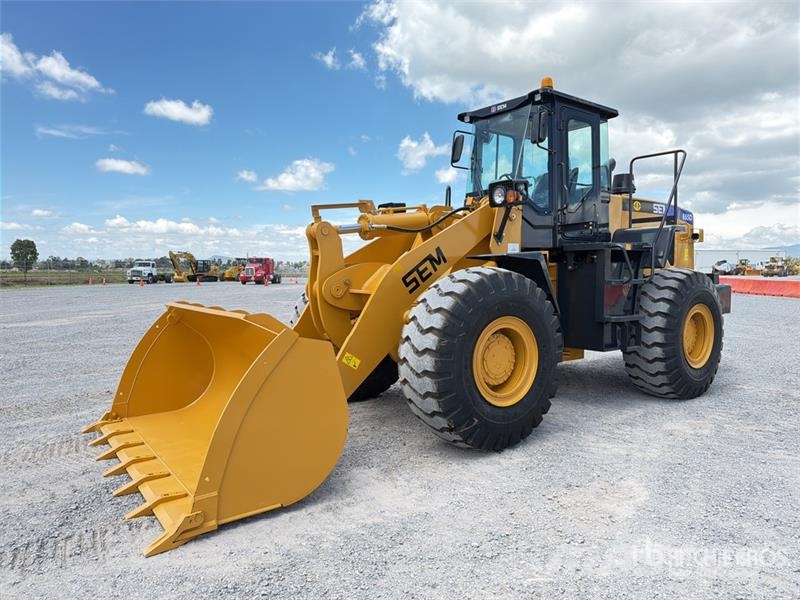 SEM 655D Cargador sobre Neumaticos (Sin Usar) / Wheel Wheel loaders