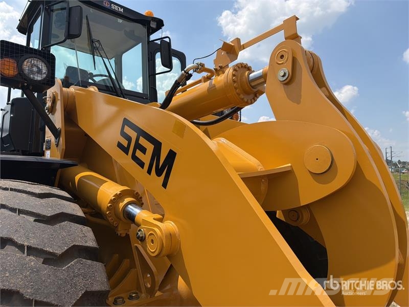 SEM 655D Cargador sobre Neumaticos (Sin Usar) / Wheel Wheel loaders