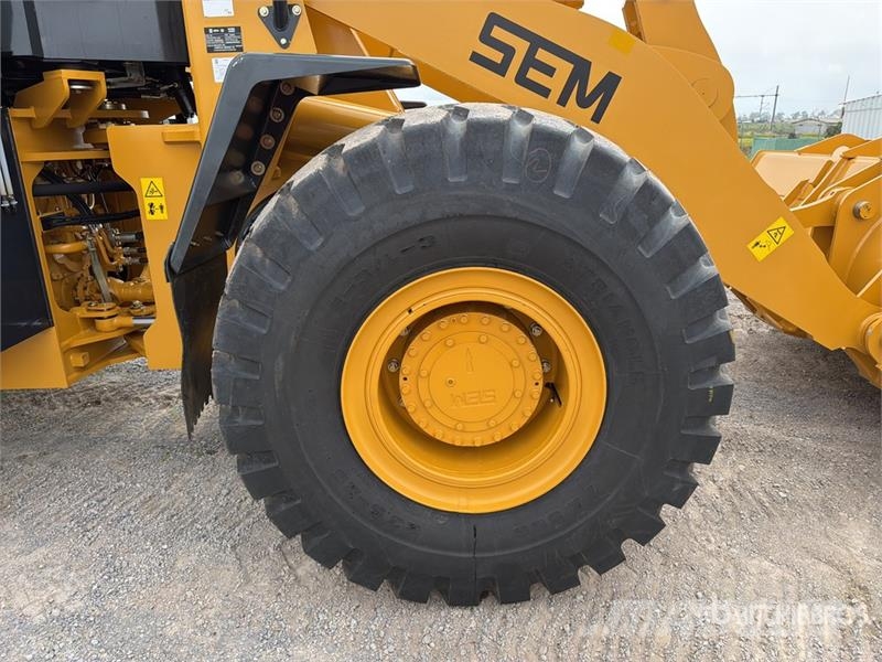 SEM 655D Cargador sobre Neumaticos (Sin Usar) / Wheel Wheel loaders