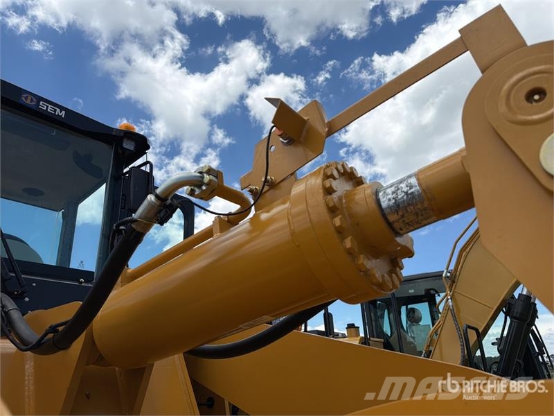 SEM 655D Cargador sobre Neumaticos (Sin Usar) / Wheel Wheel loaders