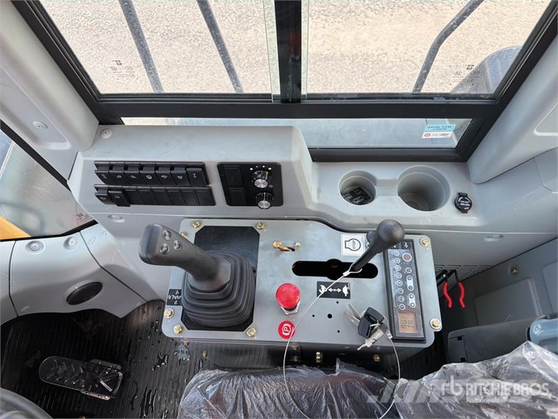 SEM 655D Cargador sobre Neumaticos (Sin Usar) / Wheel Wheel loaders