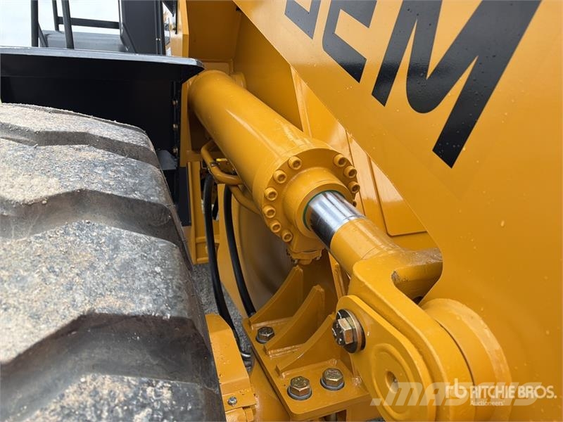 SEM 655D Cargador sobre Neumaticos (Sin Usar) / Wheel Wheel loaders