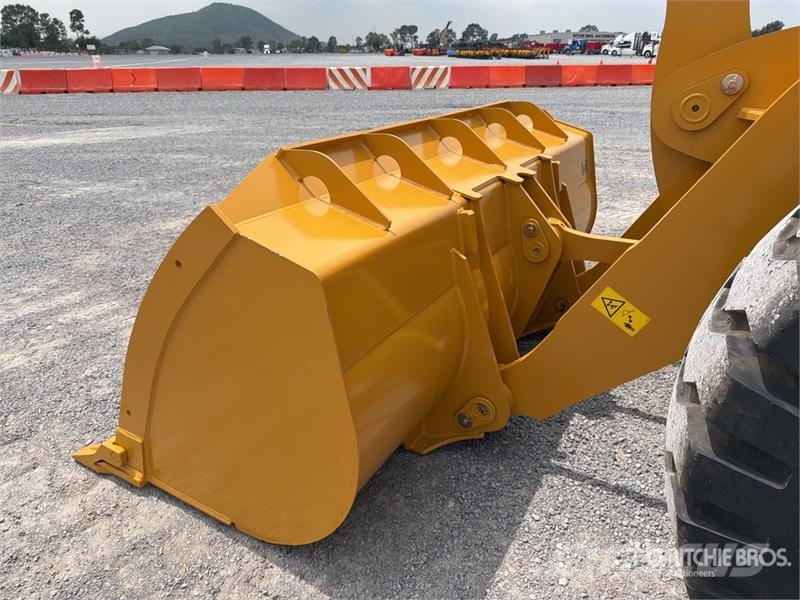SEM 655D Cargador sobre Neumaticos (Sin Usar) / Wheel Wheel loaders