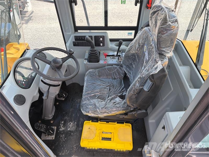 SEM 655D Cargador sobre Neumaticos (Sin Usar) / Wheel Wheel loaders