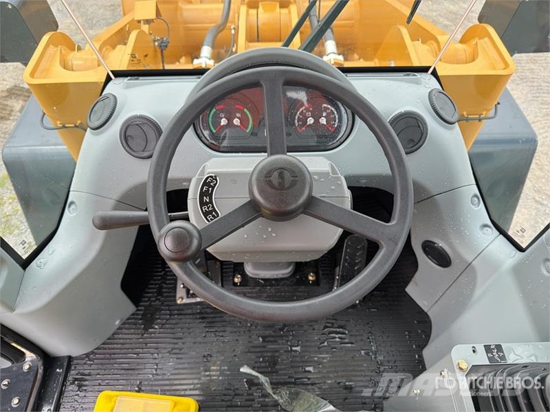 SEM 655D Cargador sobre Neumaticos (Sin Usar) / Wheel Wheel loaders