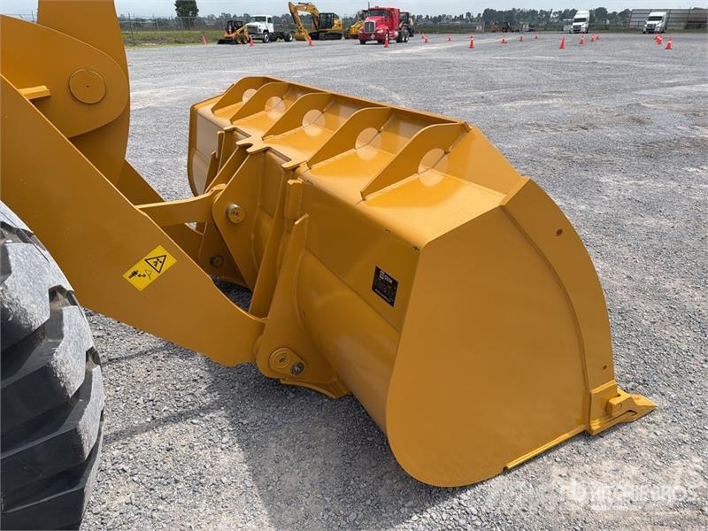 SEM 655D Cargador sobre Neumaticos (Sin Usar) / Wheel Wheel loaders