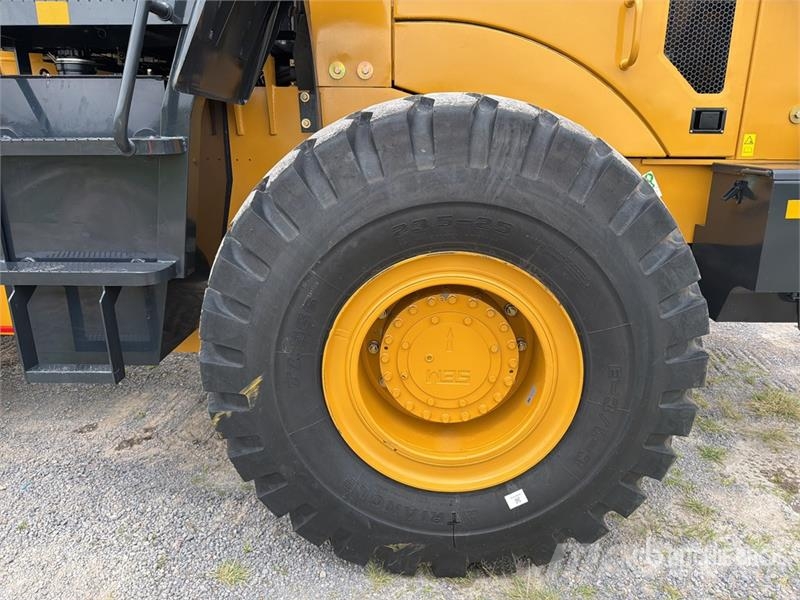 SEM 655D Cargador sobre Neumaticos (Sin Usar) / Wheel Wheel loaders