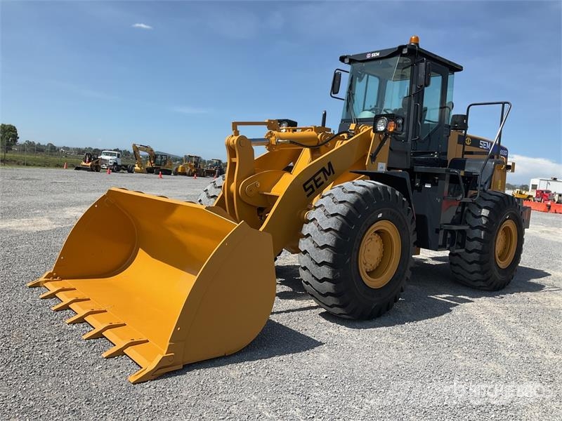 SEM 655D Cargador sobre Neumaticos (Sin Usar) / Wheel Wheel loaders