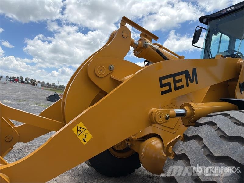 SEM 655D Cargador sobre Neumaticos (Sin Usar) / Wheel Wheel loaders