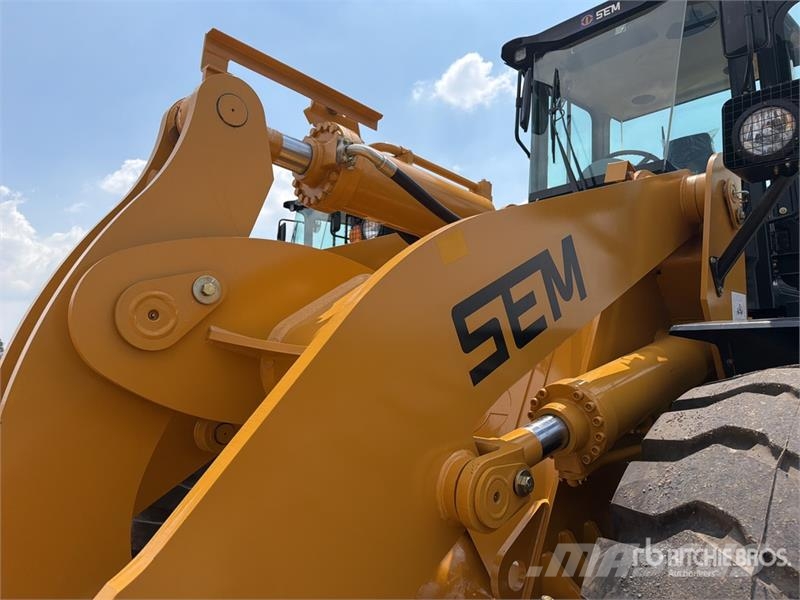 SEM 655D Cargador sobre Neumaticos (Sin Usar) / Wheel Wheel loaders