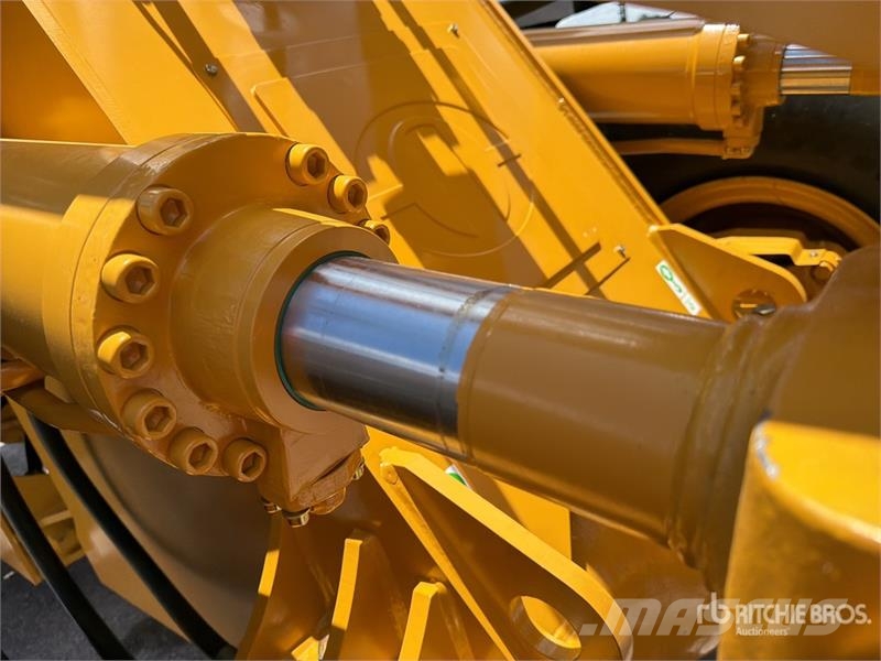 SEM 655D Cargador sobre Neumaticos (Sin Usar) / Wheel Wheel loaders