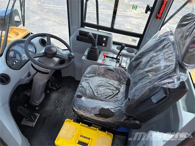 SEM 655D Cargador sobre Neumaticos (Sin Usar) / Wheel Wheel loaders