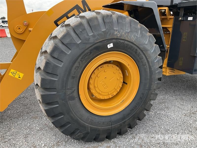 SEM 655D Cargador sobre Neumaticos (Sin Usar) / Wheel Kolové nakladače