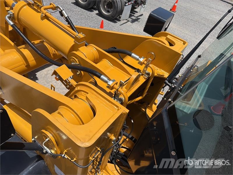 SEM 655D Cargador sobre Neumaticos (Sin Usar) / Wheel Wheel loaders