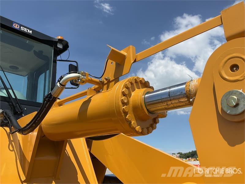 SEM 655D Cargador sobre Neumaticos (Sin Usar) / Wheel Wheel loaders