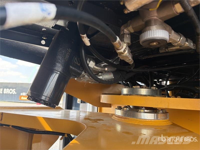 SEM 655D. Wheel Loader (Unused) Rataslaadurid