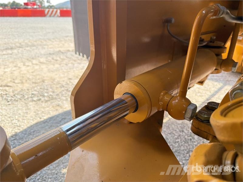 SEM 655D. Wheel Loader (Unused) Rataslaadurid