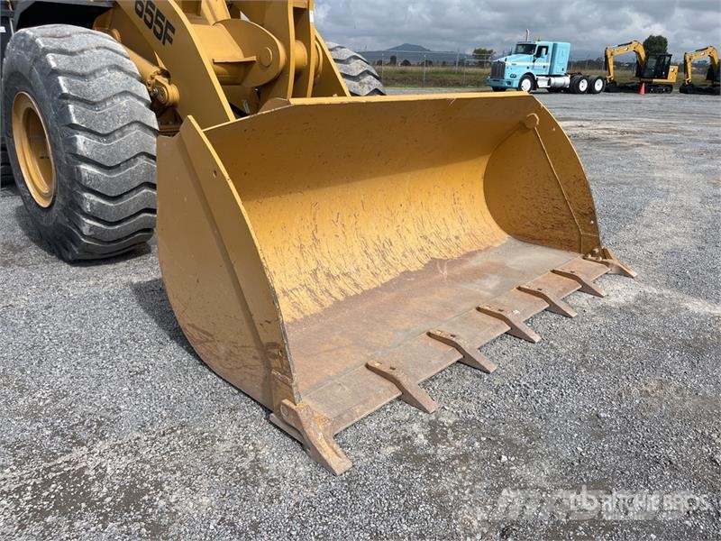 SEM 655F Cargador sobre Neumaticos / Wheel Loader Pyöräkuormaajat